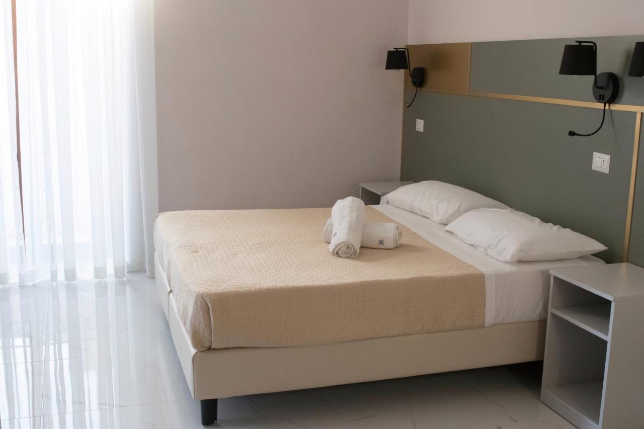 Albergo Milazzo Inn Aimori Exteriör bild
