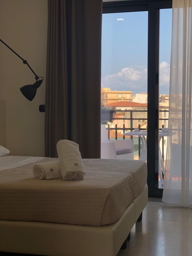Albergo Milazzo Inn Aimori Exteriör bild
